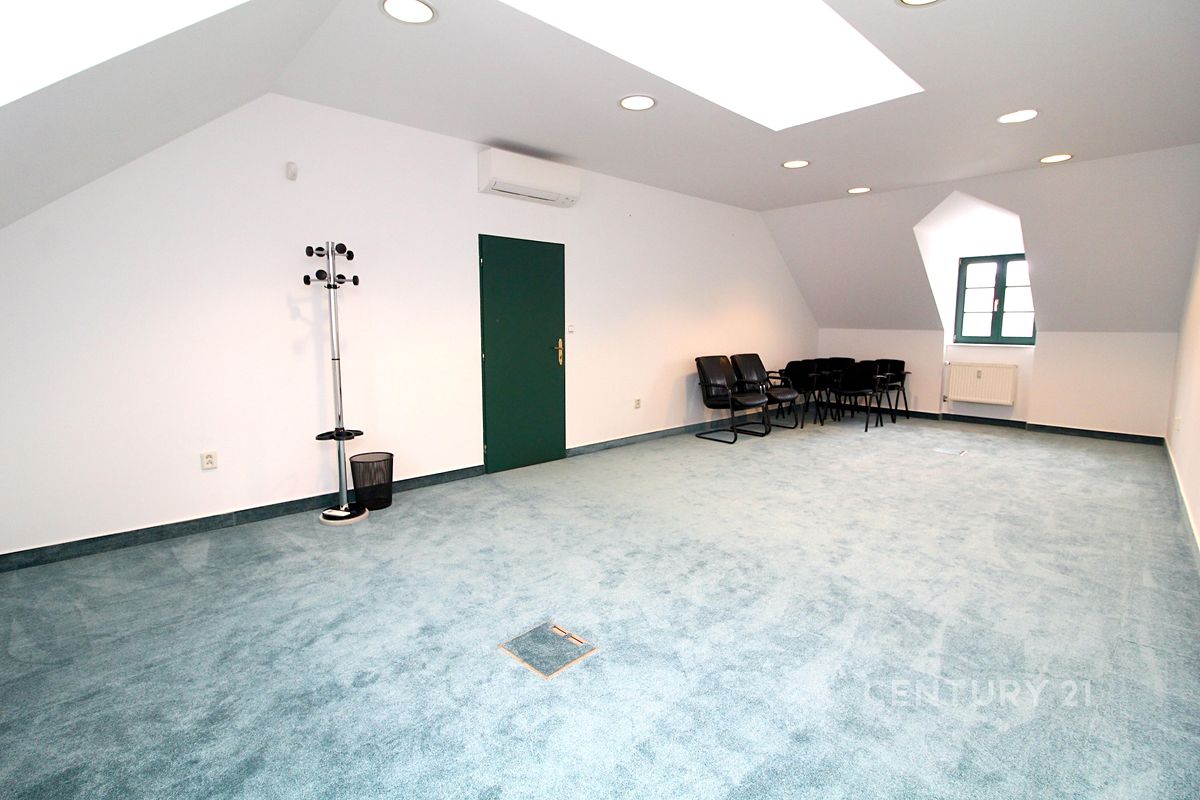 Pronájem kanceláře 38 m²