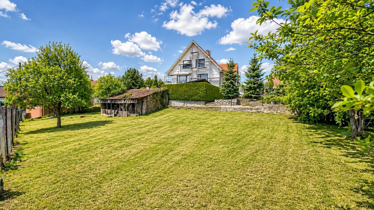 Prodej stavebního pozemku 462 m² – fotografie 3