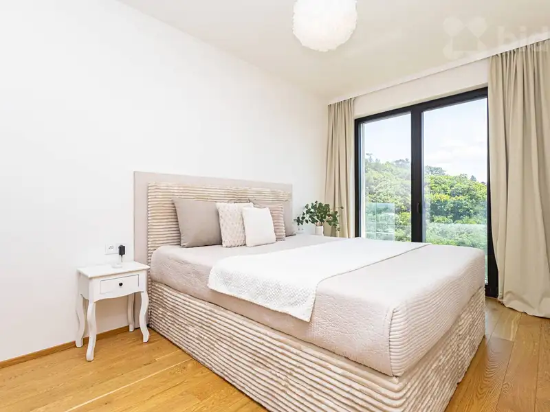 Prodej bytu 3+kk 61 m², Praha – náhled fotky 3
