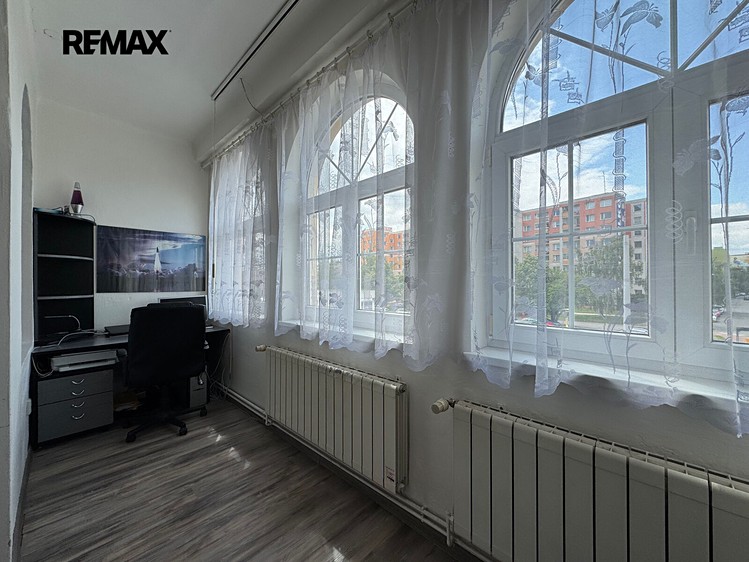 Gewerbefläche zum Kauf, 349 m² (44 von 77)