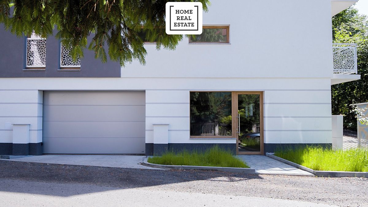 Prodej obchodního prostoru 78 m² – fotografie 2