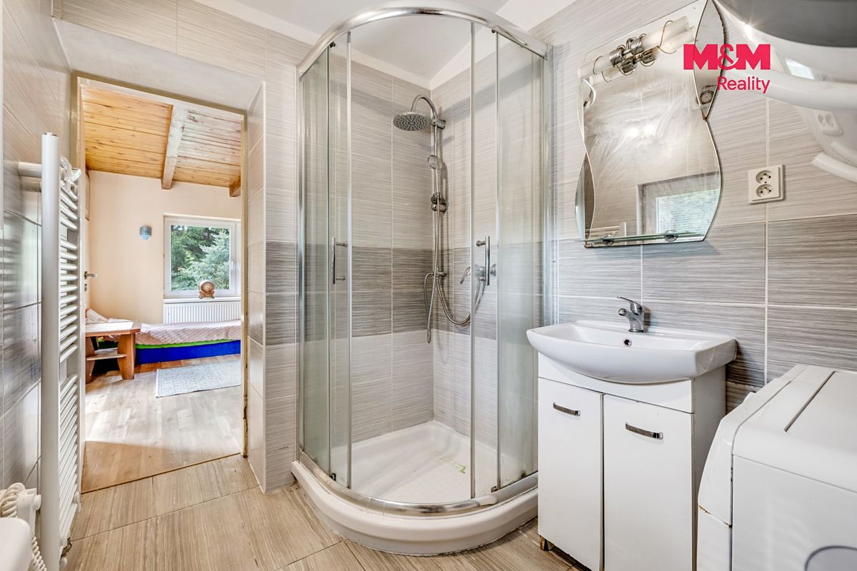 Prodej rodinného domu 157 m², pozemek 1287 m² – fotografie 3