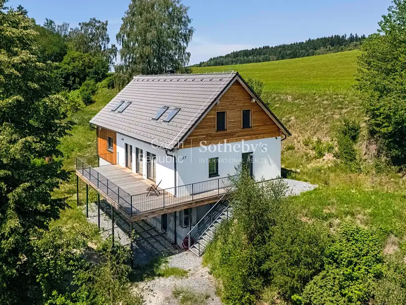 Prodej chalupy 320 m², pozemek 3012 m², Malšín – náhled fotky 1
