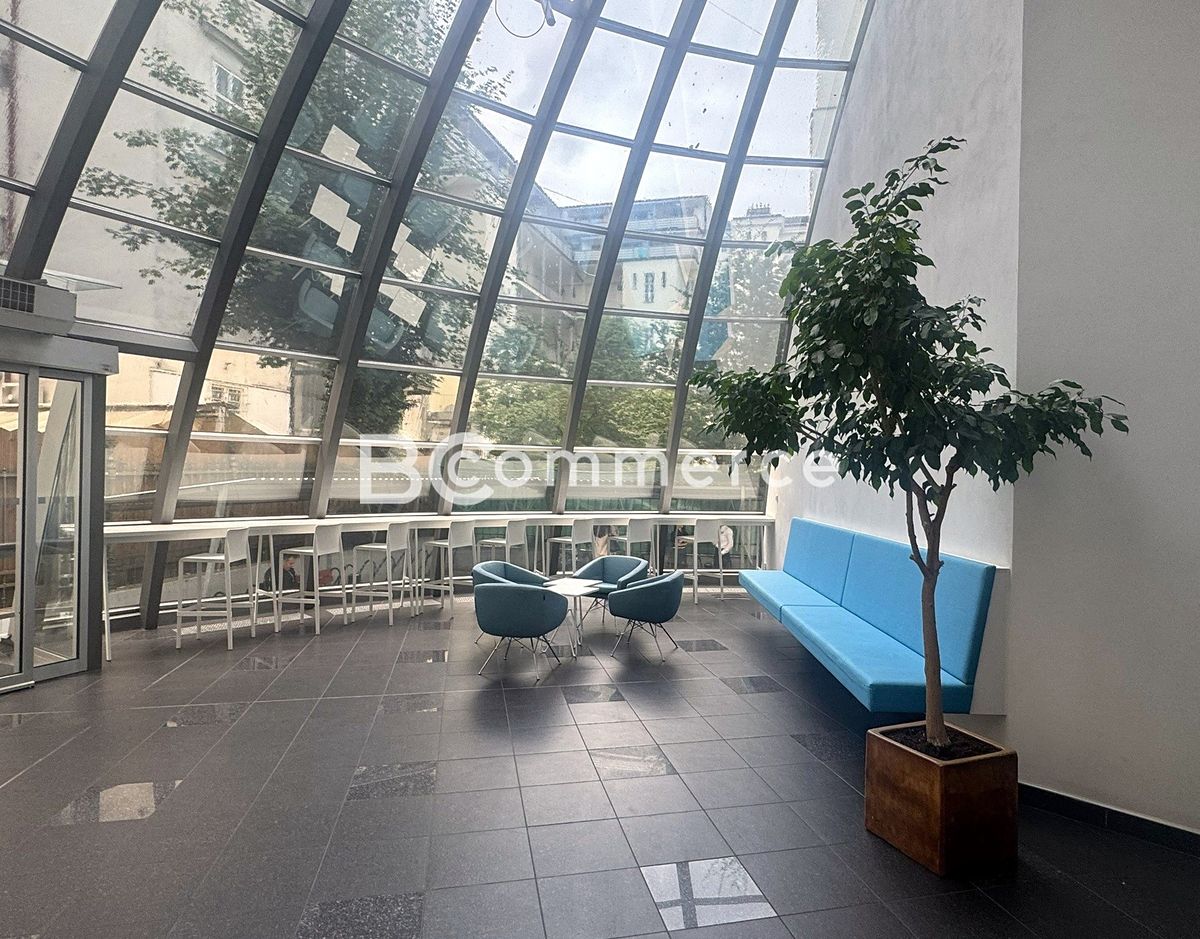 Pronájem kanceláře 155 m² – fotografie 3