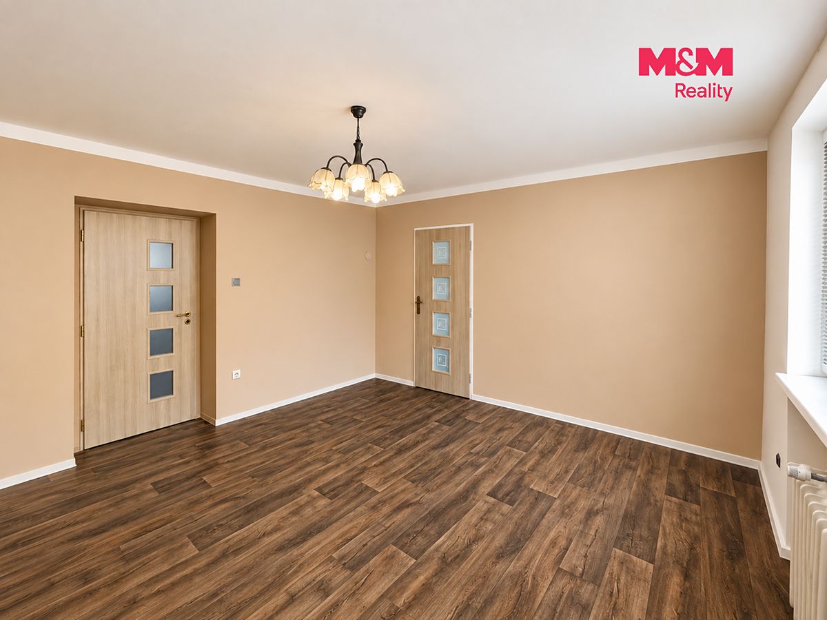 Pronájem bytu 2+1 61 m² – fotografie 3