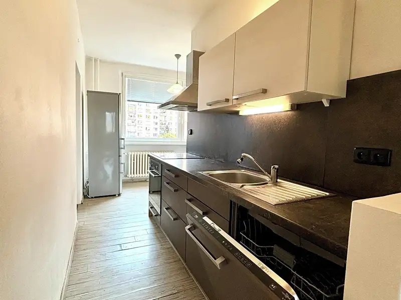 Prodej bytu 2+1 60 m², Liberec – náhled fotky 3