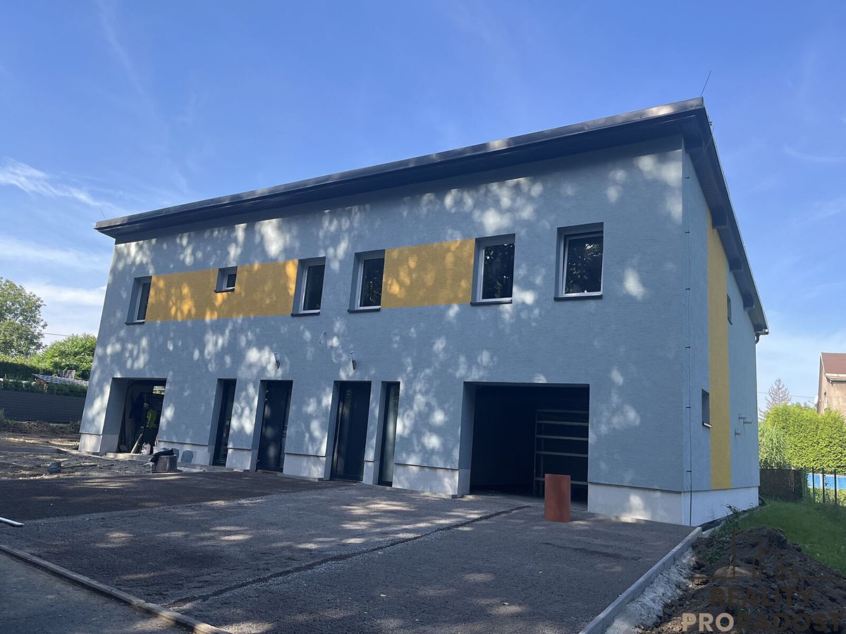 Pronájem bytu 2+1 60 m² – fotografie 2