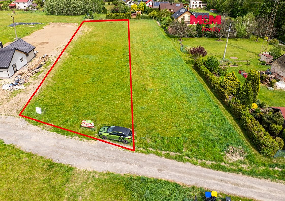 Prodej stavebního pozemku 2360 m²