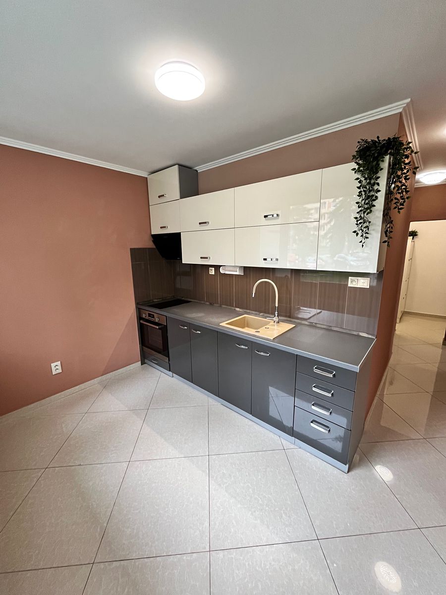 Pronájem bytu 2+1 48 m² – fotografie 4