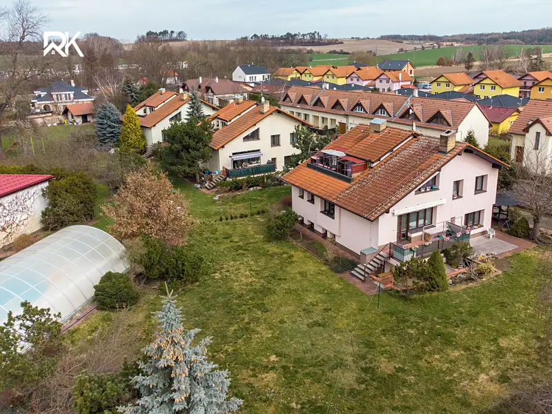 Prodej stavebního pozemku 7747 m², Horoušany – náhled fotky 2