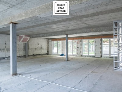 Комерційне приміщення на продаж, 150 м² (2 з 33)