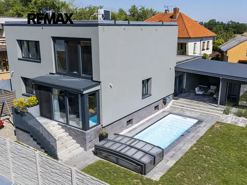 Prodej rodinného domu 170 m², pozemek 603 m², Račiněves – náhled fotky 1