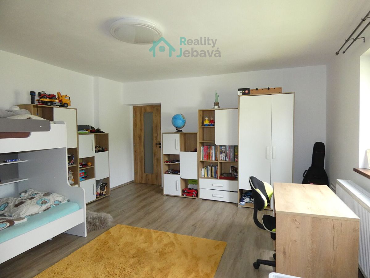 Prodej rodinného domu 90 m², pozemek 1400 m² – fotografie 5