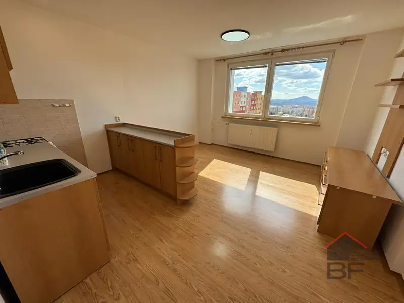 Pronájem bytu 2+kk 40 m², Česká Lípa – náhled fotky 3