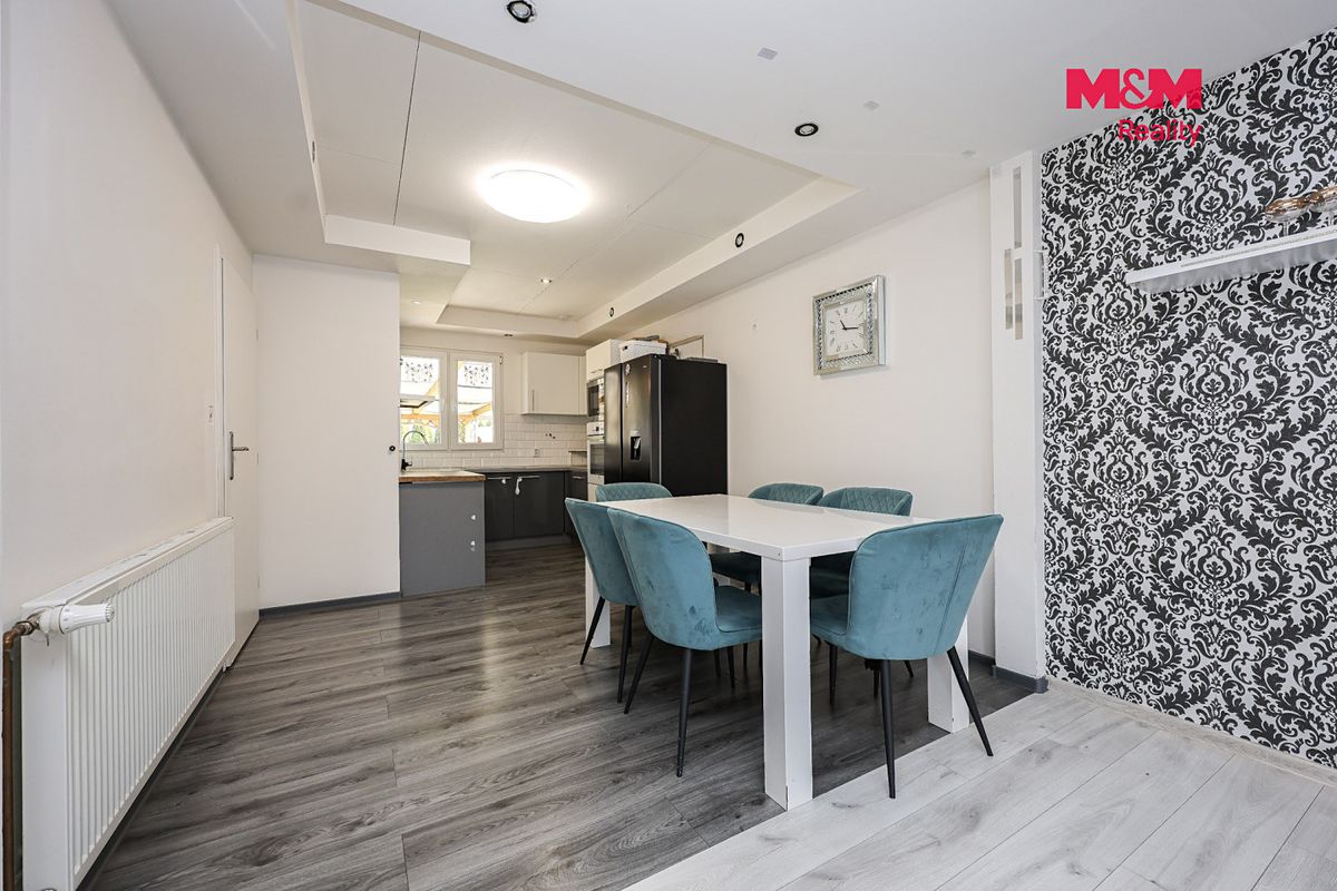 Prodej rodinného domu 165 m², pozemek 1326 m² – fotografie 4
