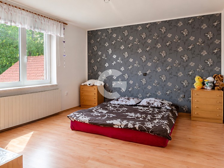 Prodej domu, 214 m² (7 z 13)