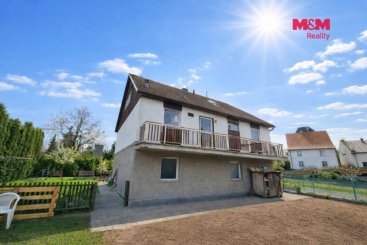 Prodej rodinného domu 202 m², pozemek 934 m² – fotografie 3