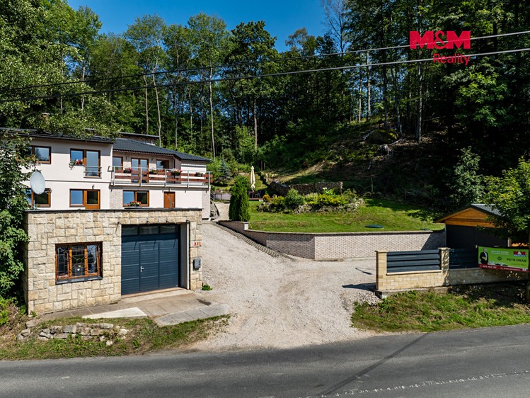 Prodej komerčního prostoru, 340 m² (23 z 30)