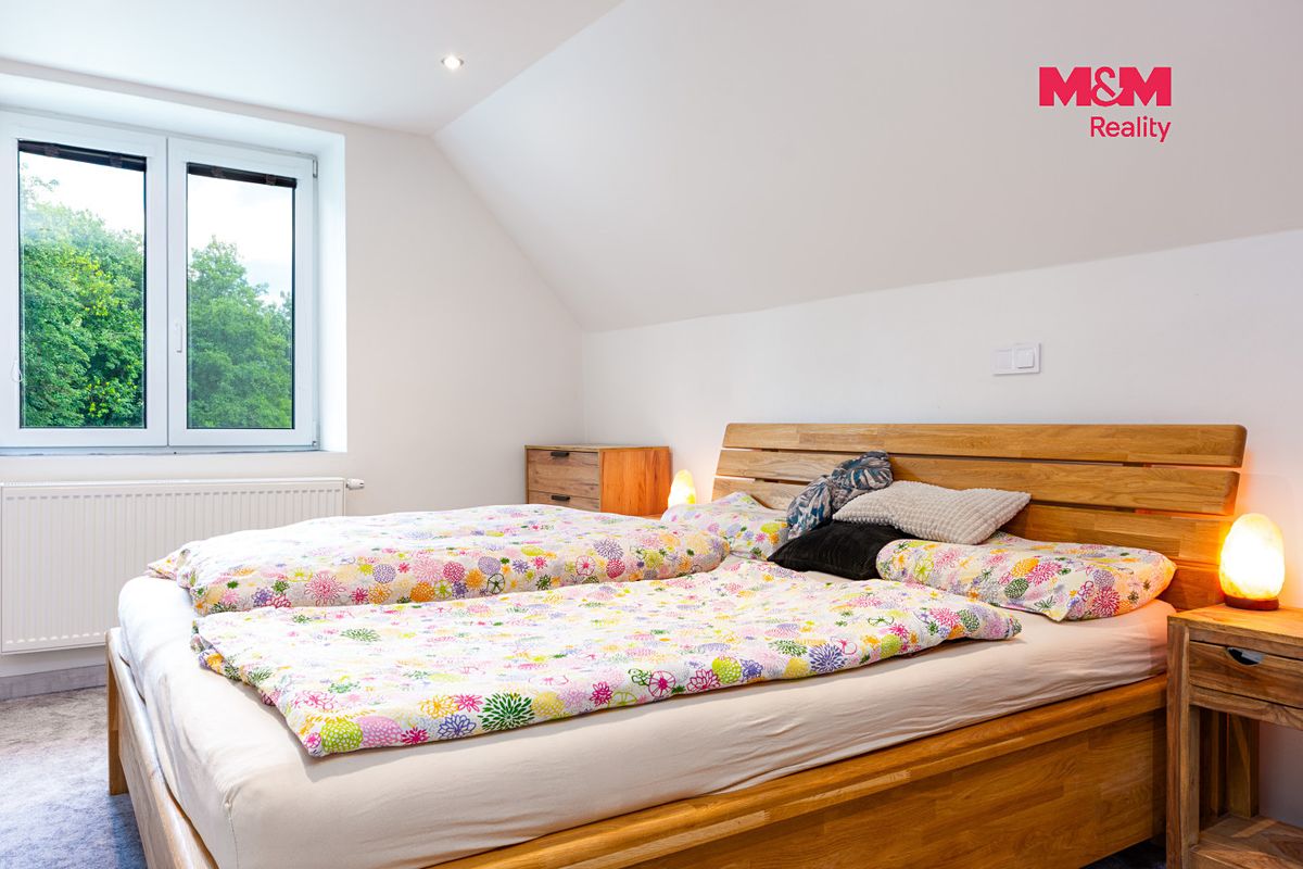 Prodej rodinného domu 120 m², pozemek 765 m² – fotografie 5