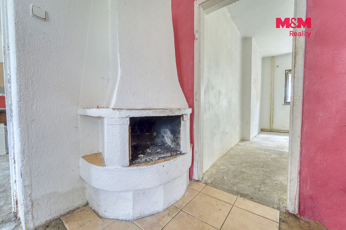 Prodej rodinného domu 169 m², pozemek 874 m² – fotografie 3