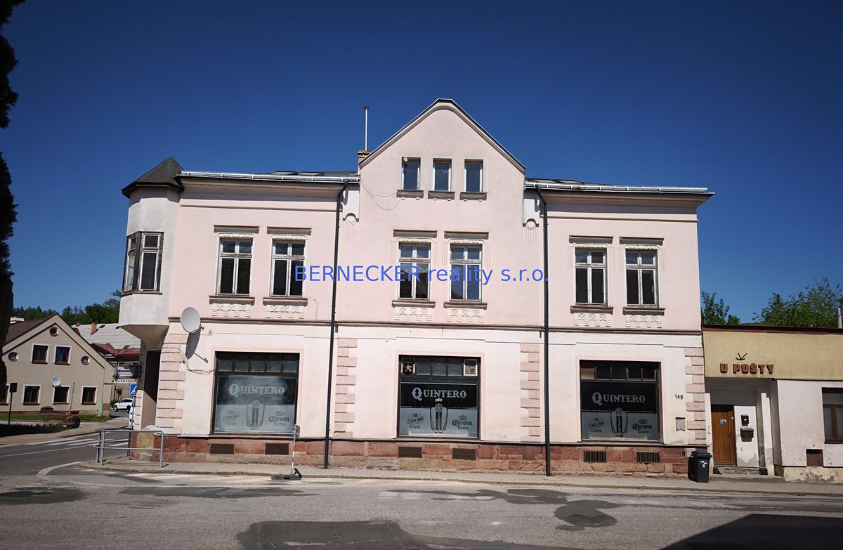 Prodej rodinného domu 450 m², pozemek 178 m²