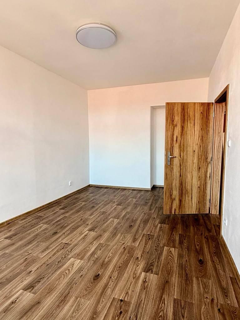 Pronájem bytu 2+kk 42 m² – fotografie 5