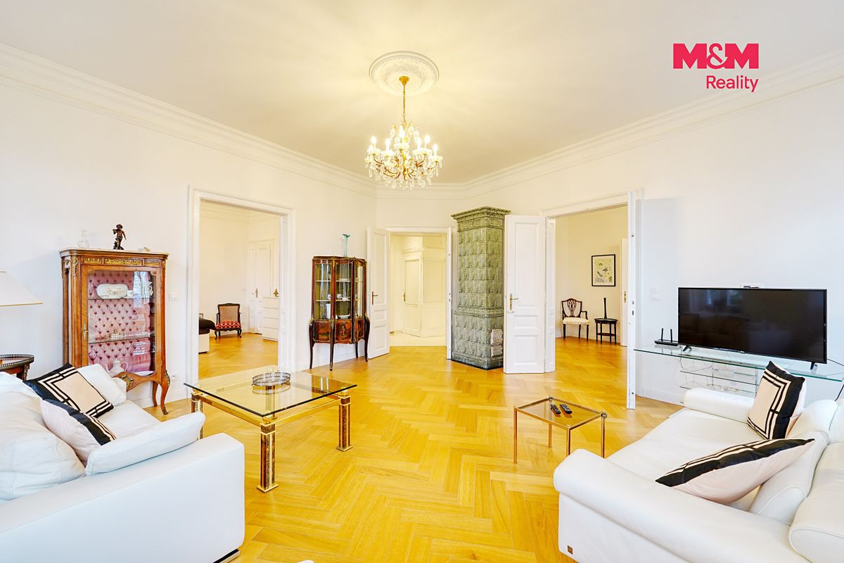Prodej rodinného domu 600 m², pozemek 2481 m² – fotografie 5