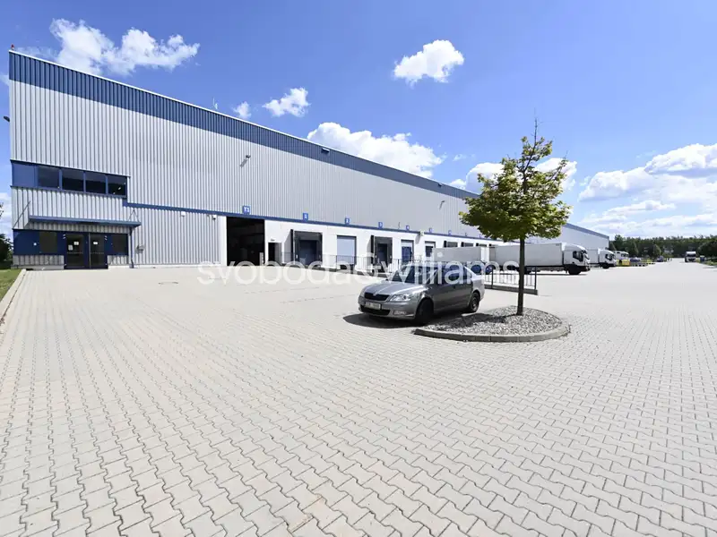 Pronájem skladového prostoru 3830 m², Dobrovíz – náhled fotky 3