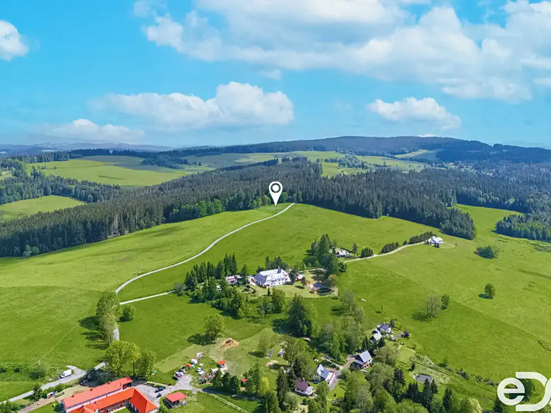 Prodej stavebního pozemku 5934 m², Frymburk – náhled fotky 1