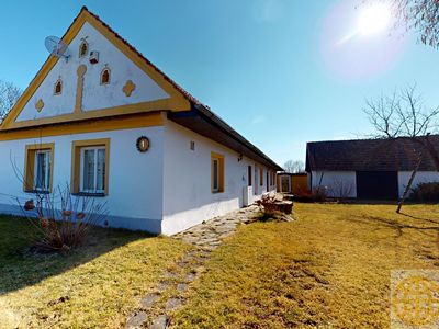 Pronájem rodinného domu 350 m², pozemek 885 m²