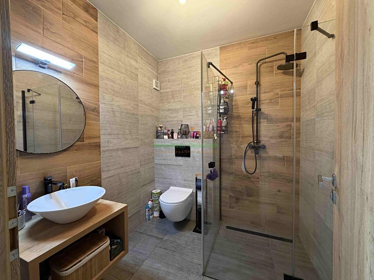 Prodej domu, 180 m² (19 z 34)