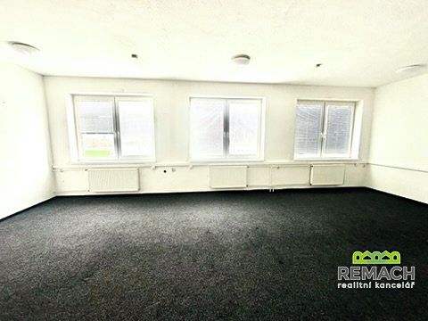 Pronájem kanceláře 15 m² – fotografie 2