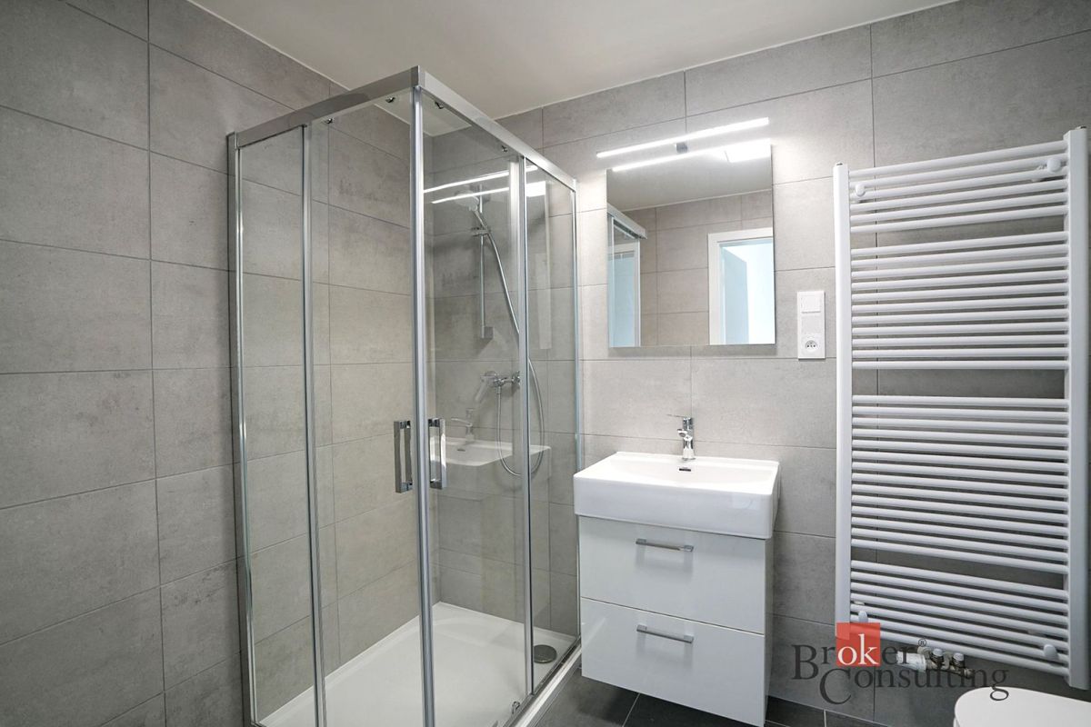 Pronájem bytu 2+kk 52 m² – fotografie 3