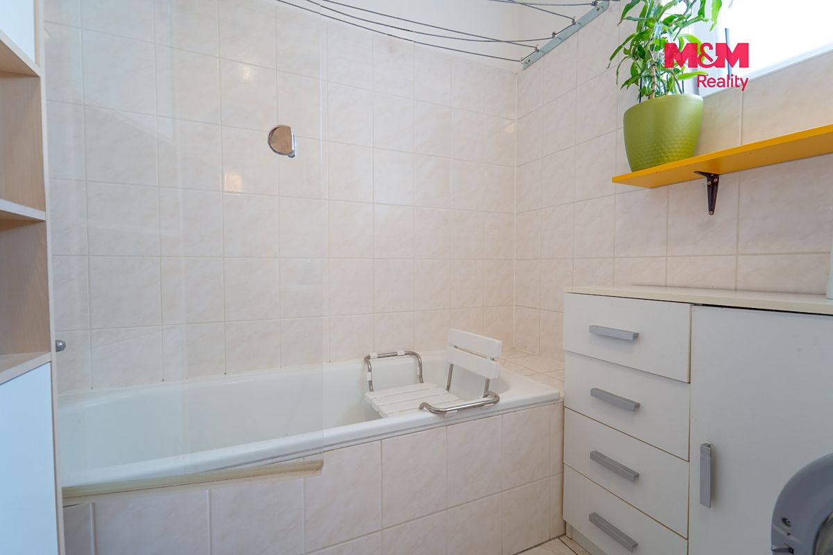 Pronájem bytu 2+kk 50 m² – fotografie 3