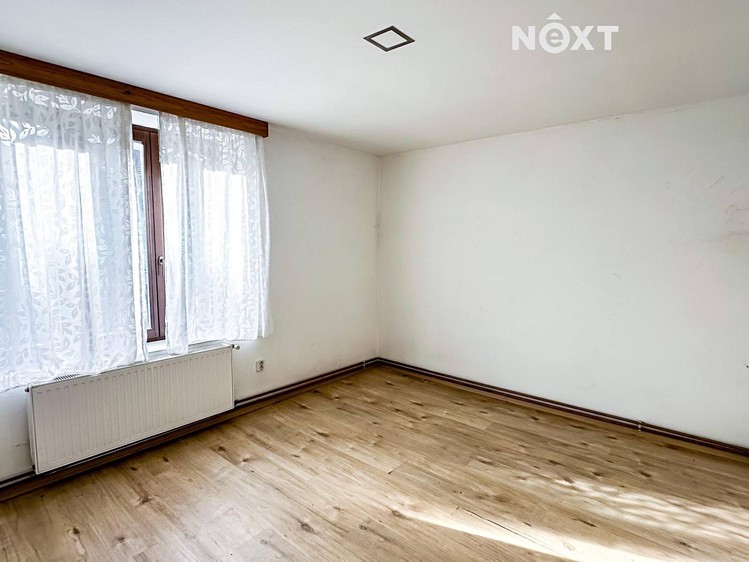 Prodej domu, 300 m² (23 z 37)