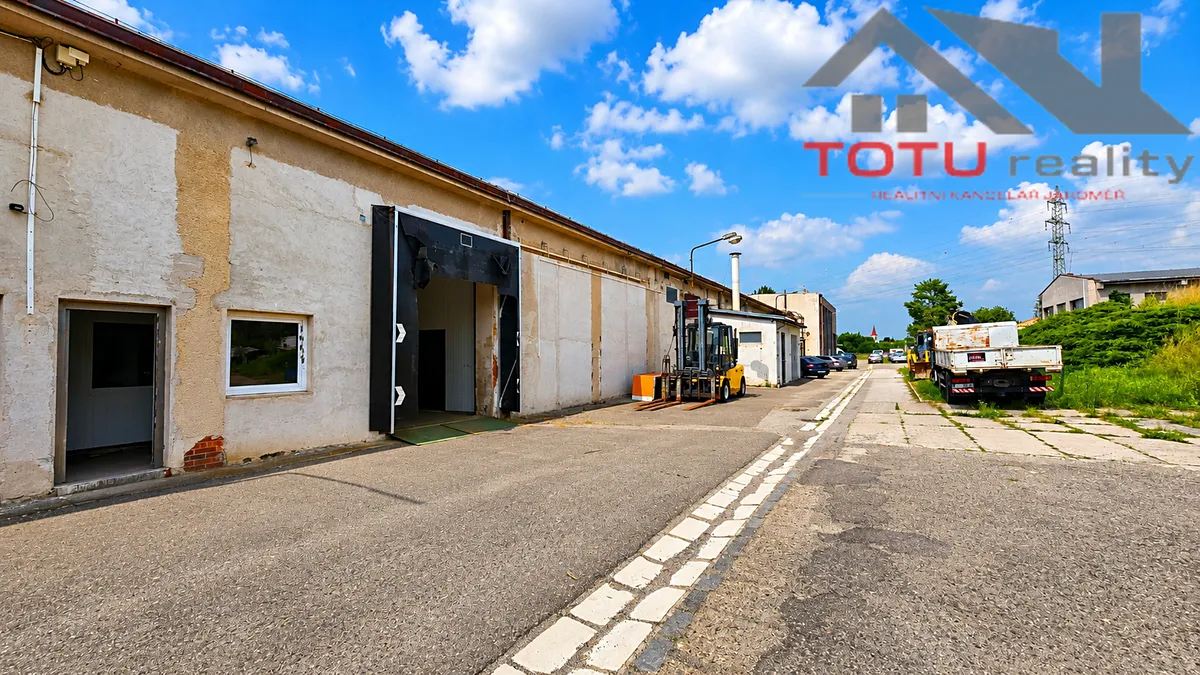 Pronájem skladového prostoru 187 m²