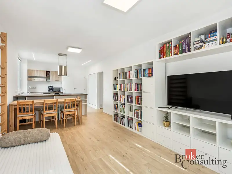 Prodej bytu 3+kk 65 m², Liberec – náhled fotky 1