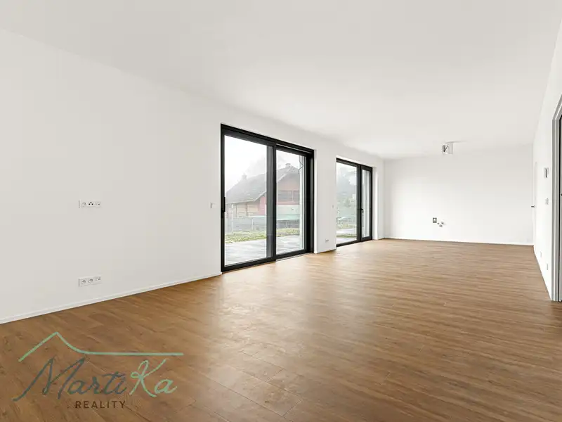 Prodej rodinného domu 142 m², pozemek 360 m², Úvaly – náhled fotky 2