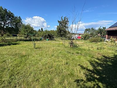 Prodej stavebního pozemku 835 m²