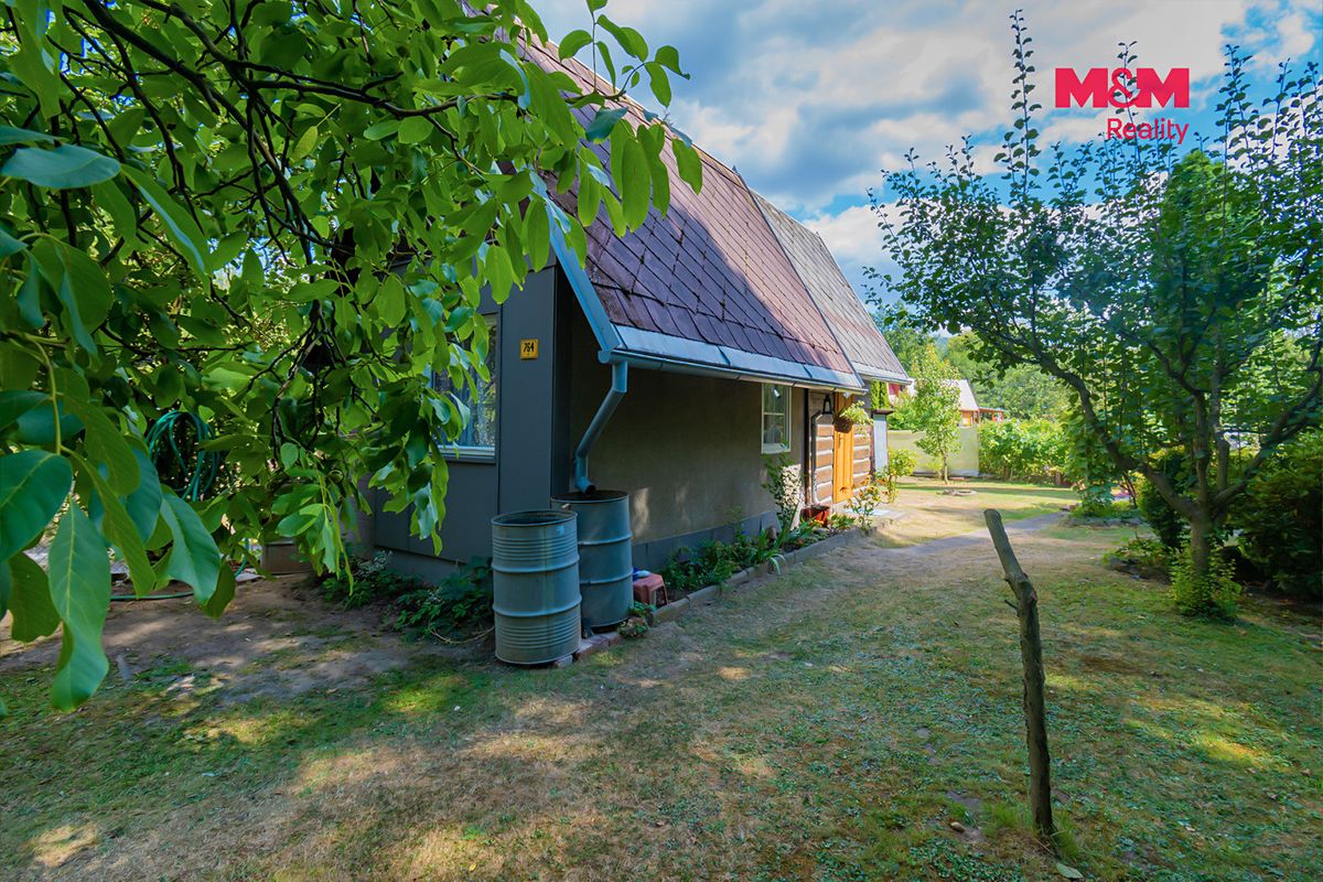Prodej chaty 22 m², pozemek 322 m² – fotografie 2
