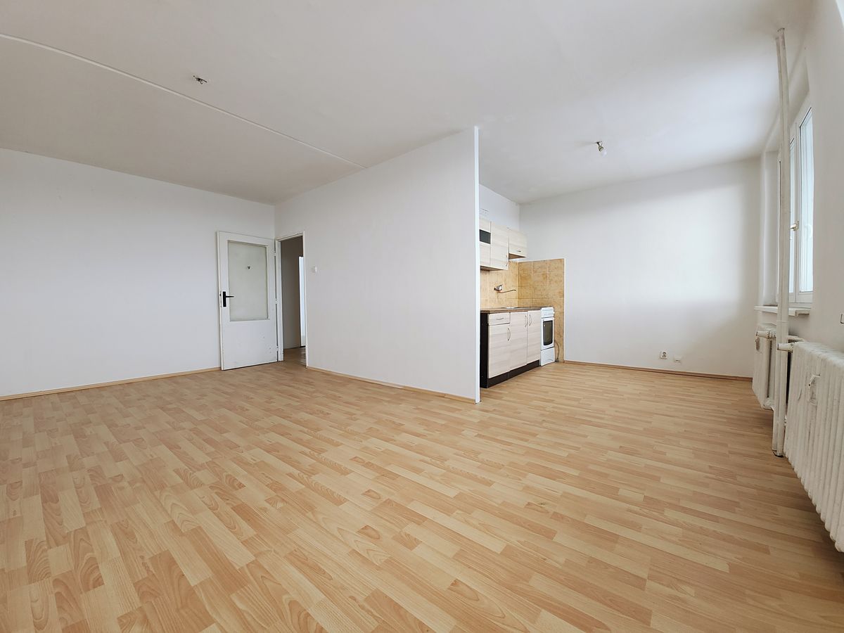 Pronájem bytu 4+1 76 m² – fotografie 3
