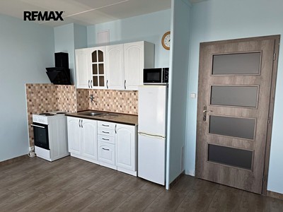 Pronájem bytu 1+kk 27 m²
