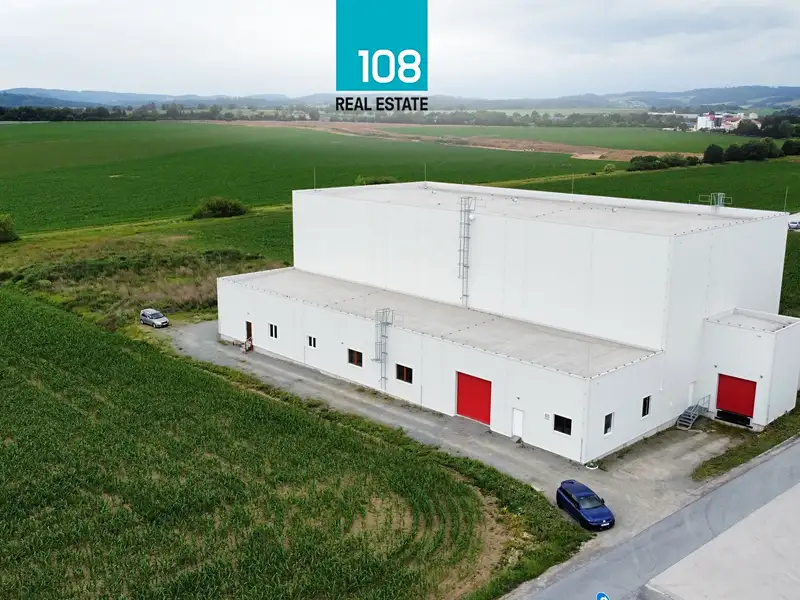 Prodej výrobní haly, prostoru 1406 m², Mohelnice – náhled fotky 1