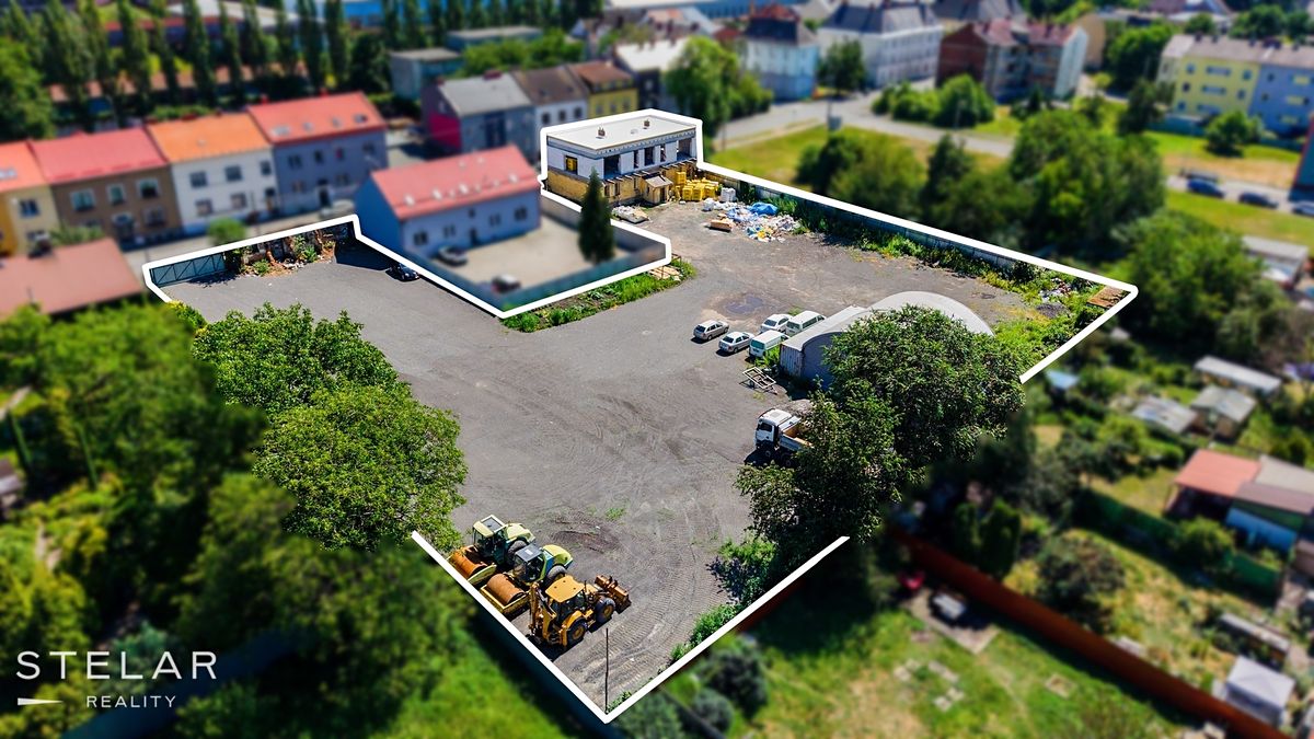 Pronájem komerčního pozemku 4262 m²