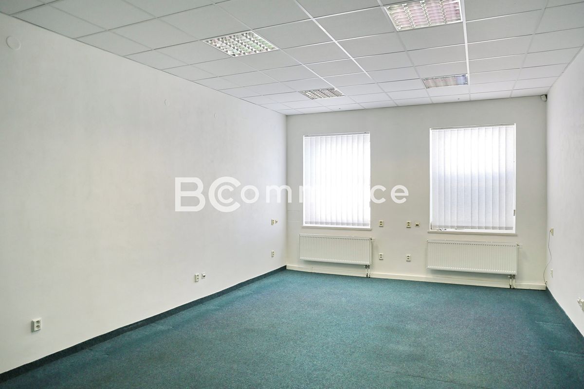 Pronájem kanceláře 43 m², Modřice – fotka 1 z 3