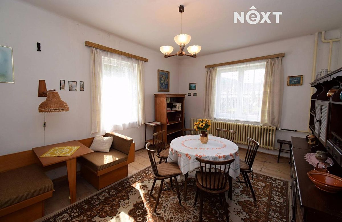Prodej rodinného domu 209 m², pozemek 1241 m² – fotografie 4