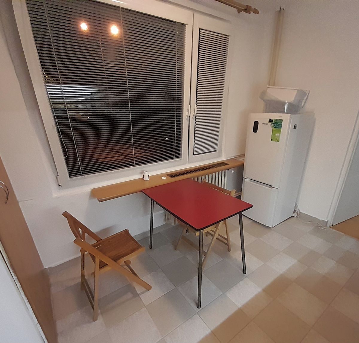 Pronájem bytu pokoje 79 m² – fotografie 4