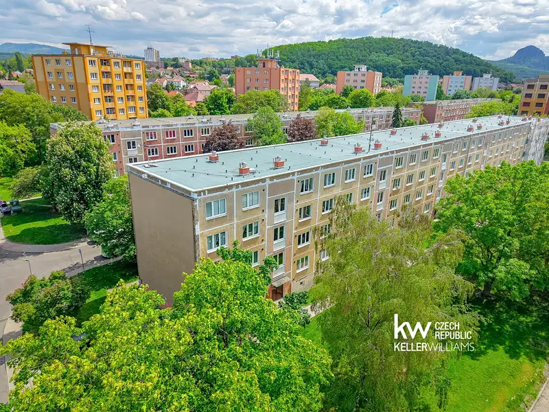 Prodej bytu 2+1 53 m², Bílina – náhled fotky 1