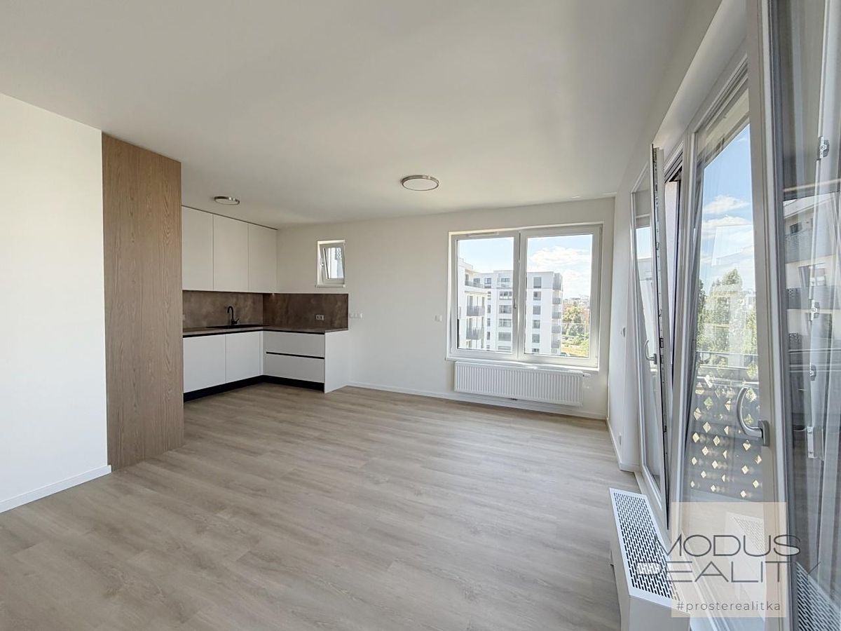 Pronájem bytu 3+kk 89 m²