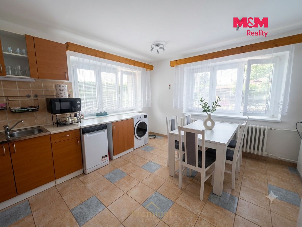 Pronájem bytu 2+1 72 m² – fotografie 2